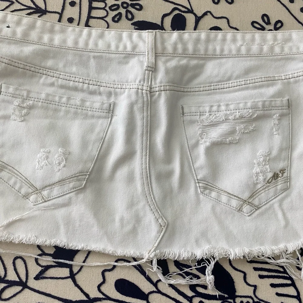 Abercrombie&Fitch skirt, size 4 - Picture 2 of 4